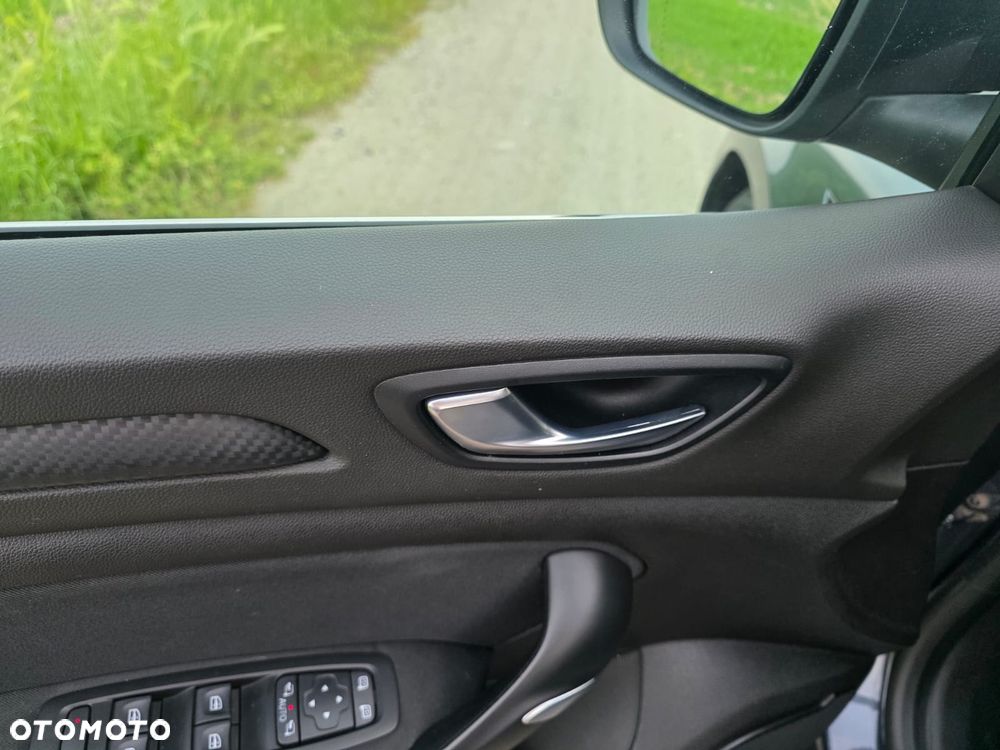 Renault Megane 1.5 Blue dCi Intens - 23