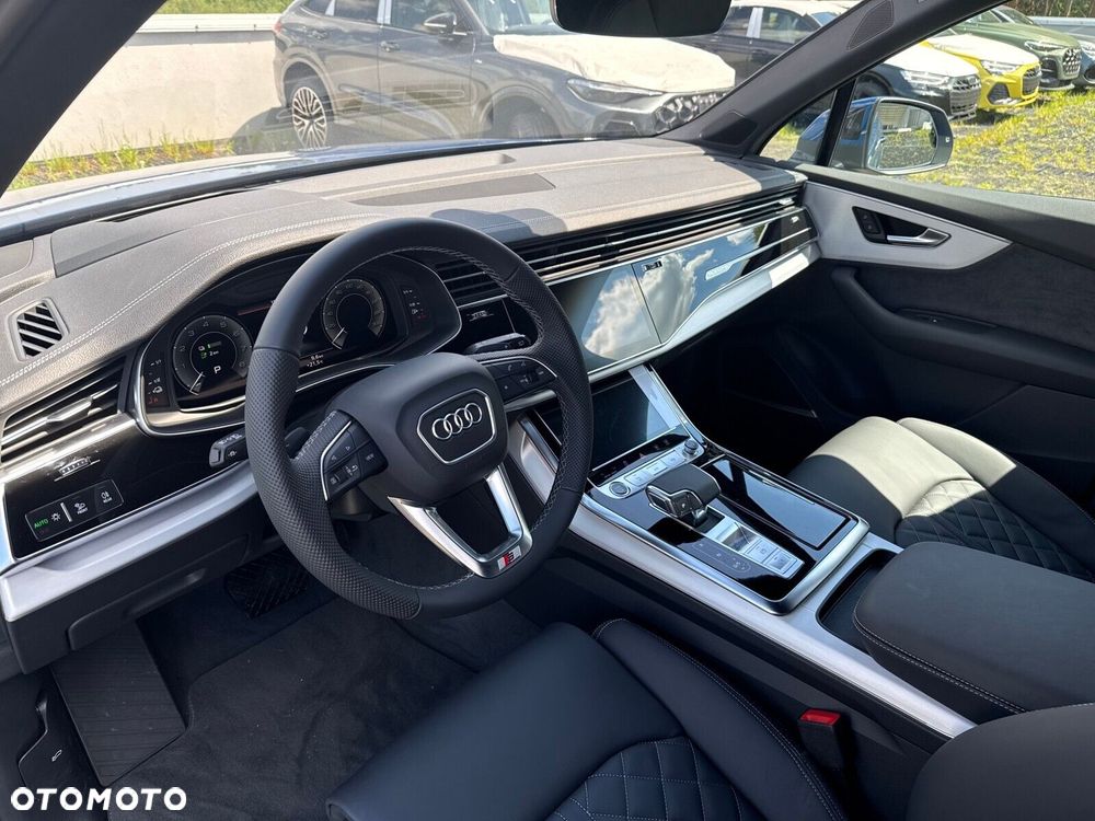 Audi Q7 - 9