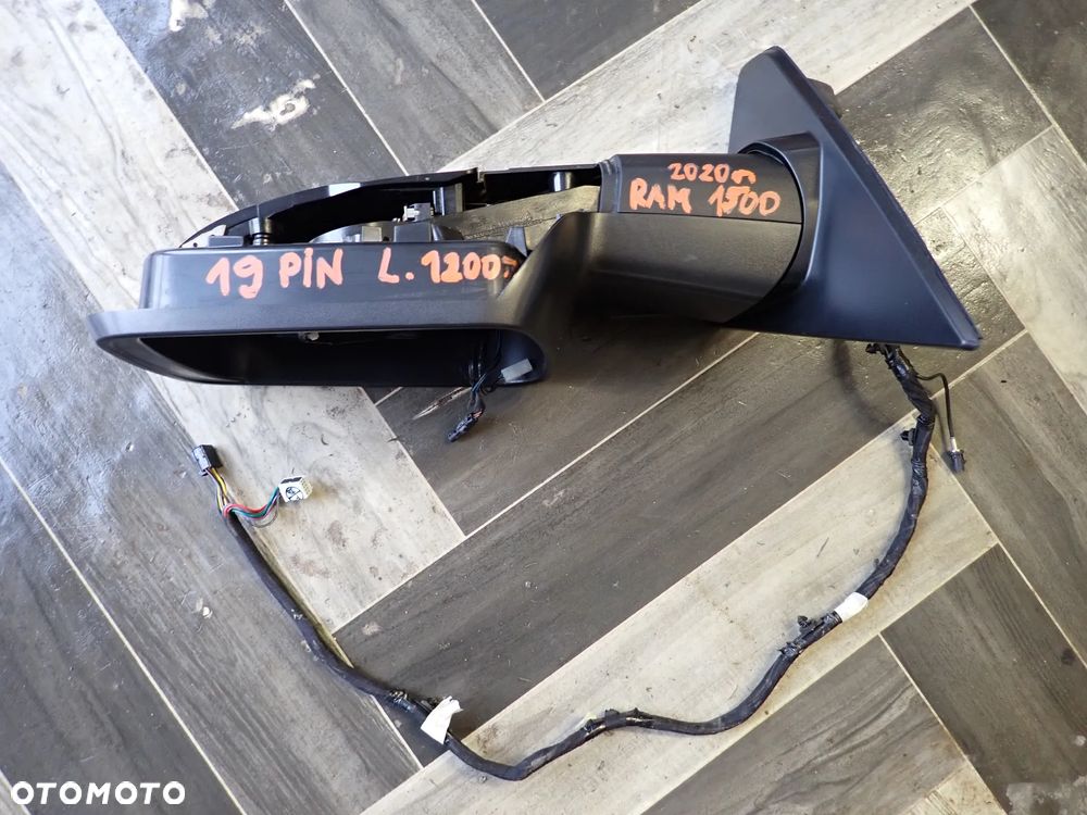 DODGE RAM 1500 19PIN 2020R LUSTERKO LEWE 68611801AA - 1