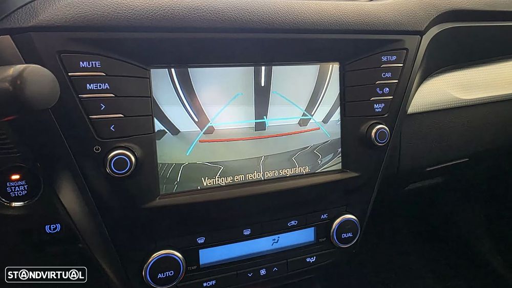 Toyota Avensis Touring Sports 2.0 D-4D Exclusive+GPS - 42