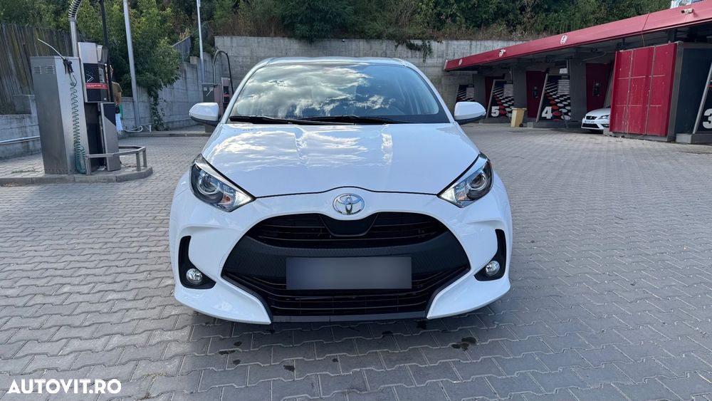 Toyota Yaris - 2