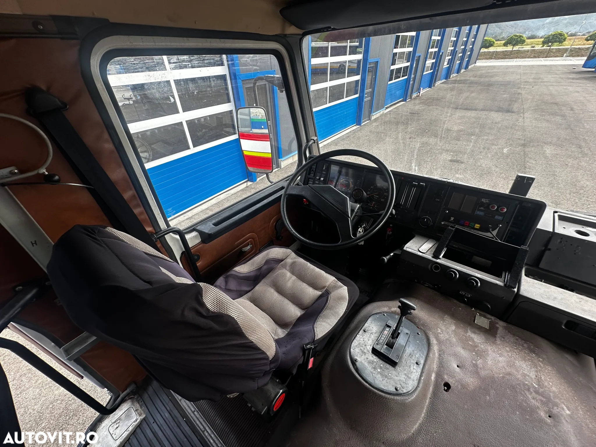 Scania P82 M 4x2 L - 11