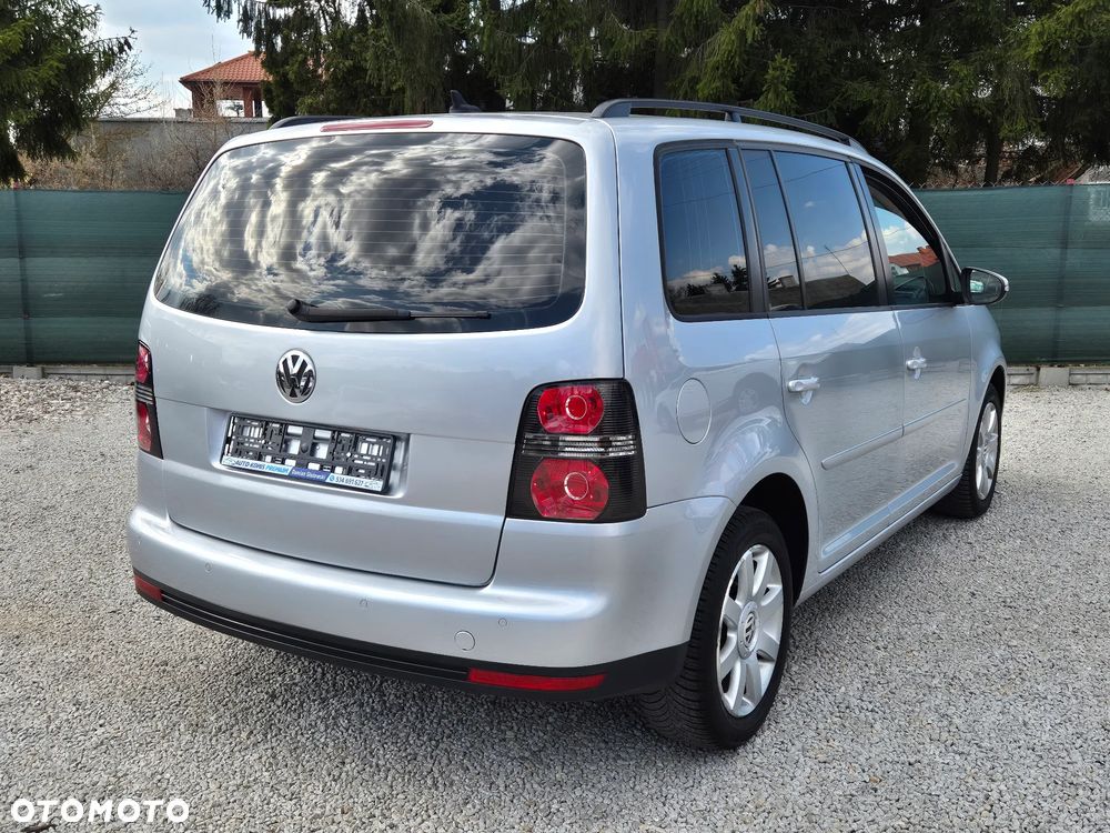 Volkswagen Touran 1.9 TDI DPF DSG Freestyle - 15