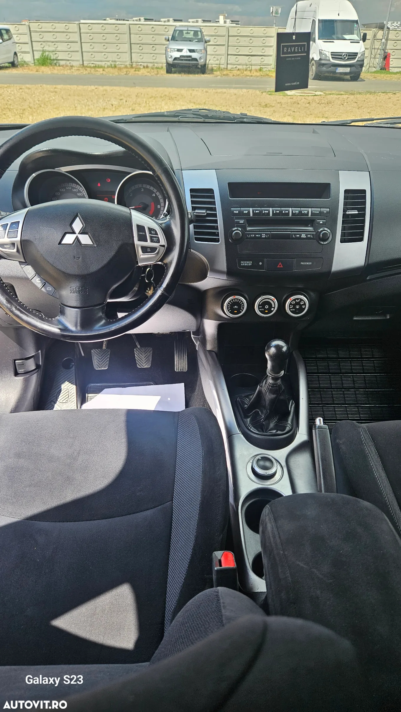 Mitsubishi Outlander 2.0 DI-D 4WD Instyle - 7