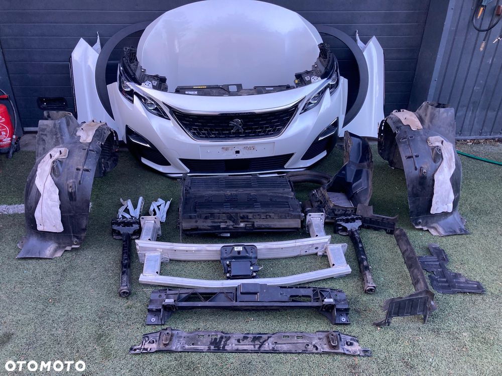 Przód kompletny Peugeot 3008 KWED - 1