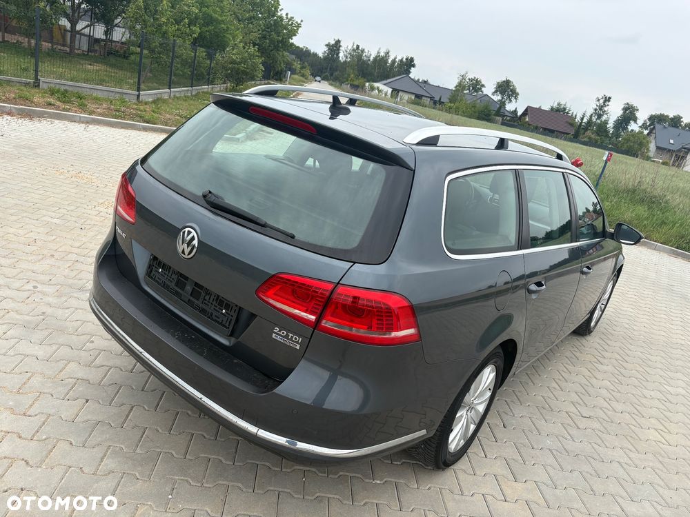 Volkswagen Passat 2.0 Blue TDI DSG SCR Comfortline - 28