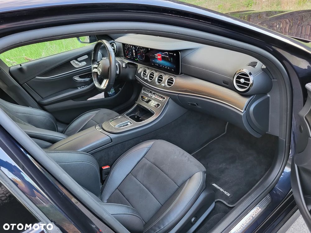 Mercedes-Benz Klasa E 220 d 4-Matic AMG - 8
