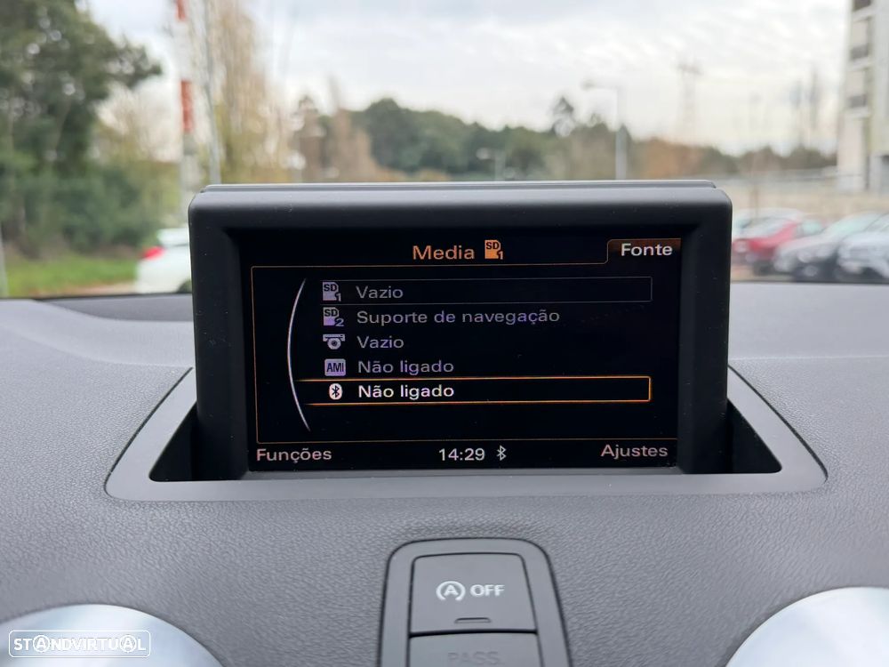 Audi A1 1.4 TFSI admired - 35