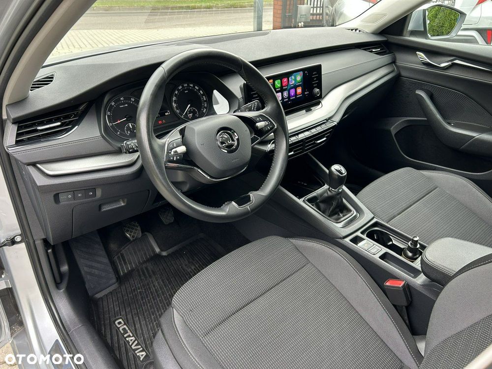 Skoda Octavia - 16