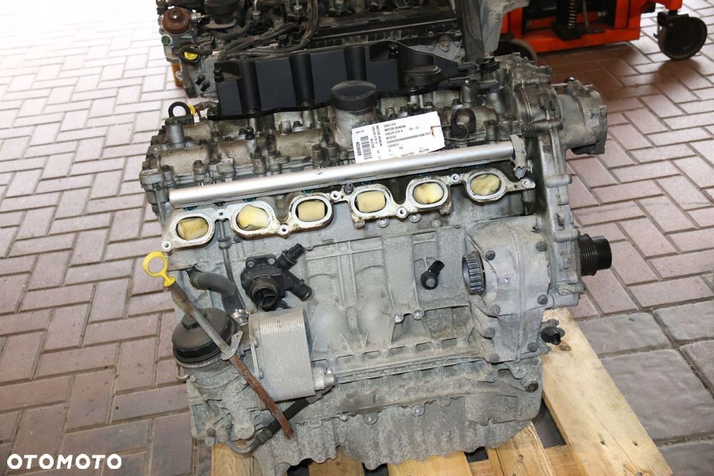 VOLVO V70 S80 XC70 XC60 XC90 SILNIK 3.2 BENZYNA B6324S, B6324S4, B6324S5 - 1