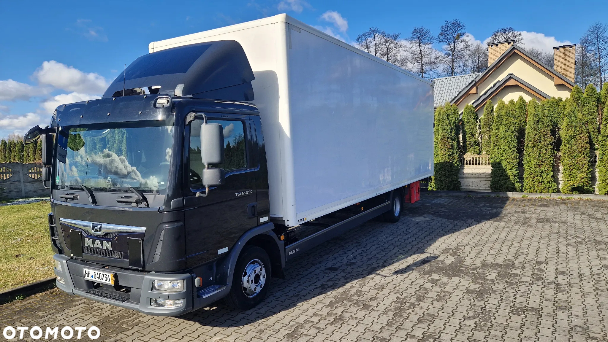 MAN TGL 12.250 z Niemiec  winda - 2