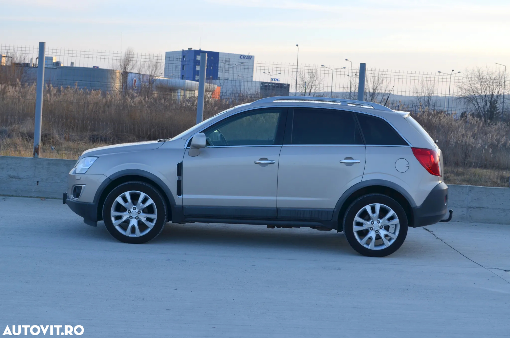 Opel Antara 2.2 CDTI 4x4 Aut. Cosmo - 8