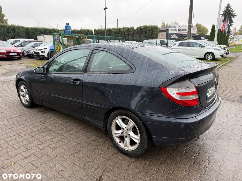 Mercedes-Benz Klasa C 180 Kompressor Automatik Sport Edition - 5