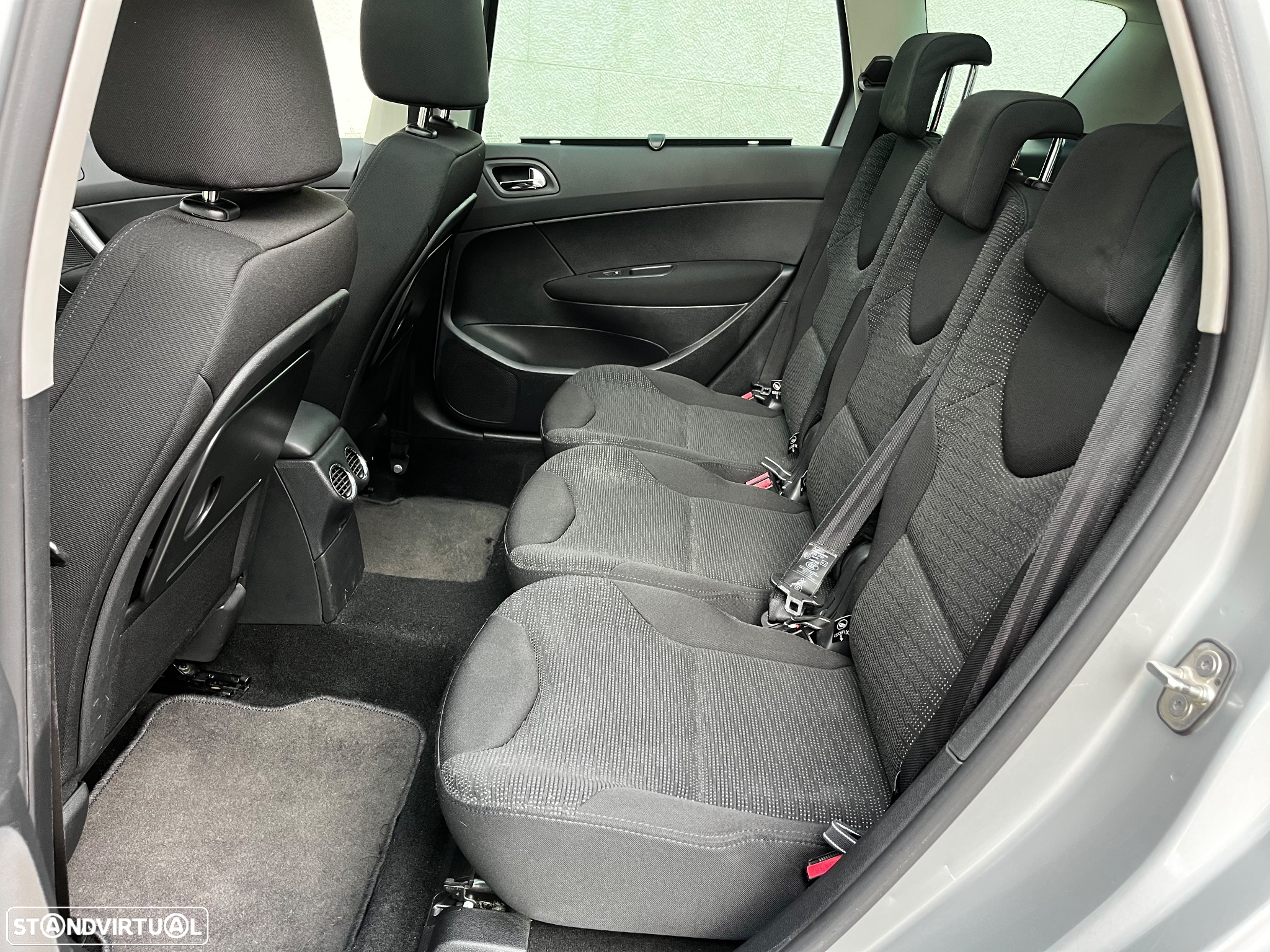 Peugeot 308 SW 1.6 e-HDi Allure CVM6 - 6