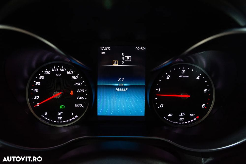 Mercedes-Benz GLC 220 d - 25