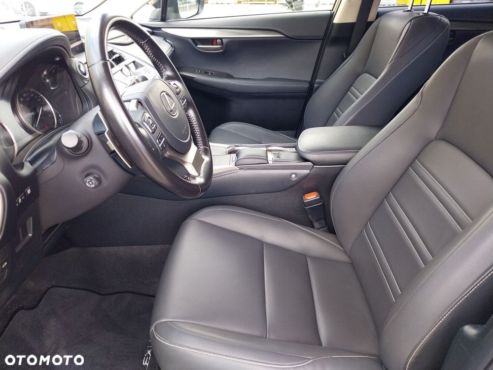 Lexus NX 300h F Impression AWD - 19