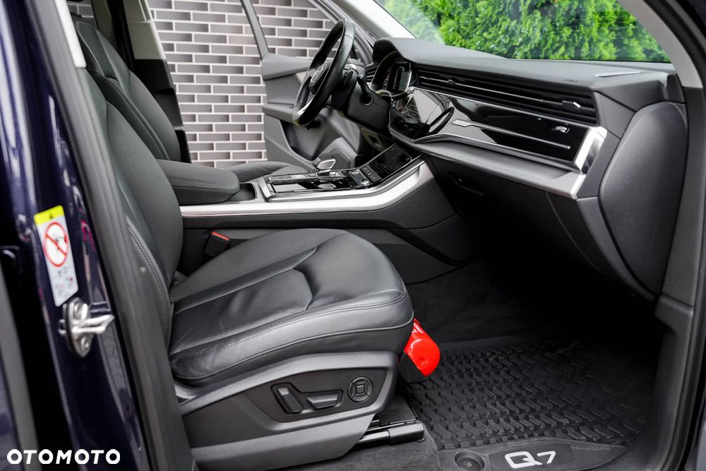 Audi Q7 ver-45-tdi-mhev-quattro-s-line-tiptr - 17