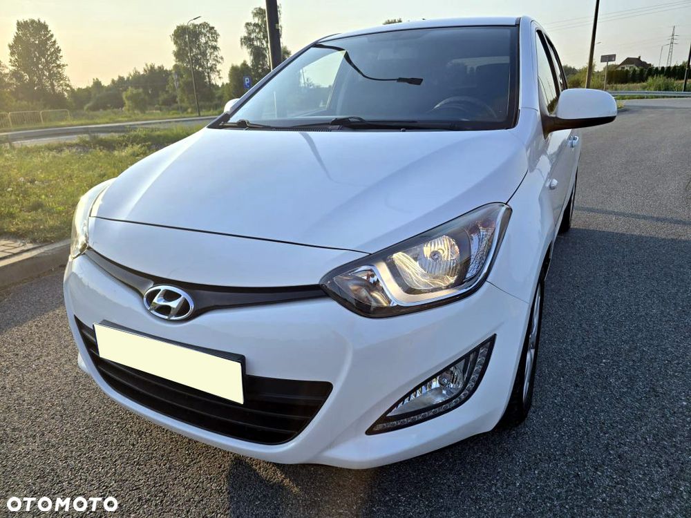 Hyundai i20 1.1 CRDi Comfort - 39