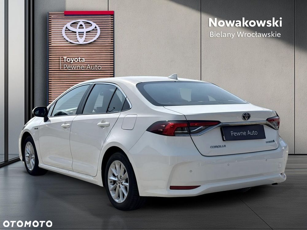Toyota Corolla 1.8 Hybrid Comfort - 2