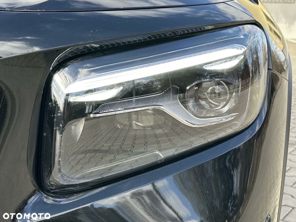Mercedes-Benz GLB 200 AMG Line 7G-DCT - 12