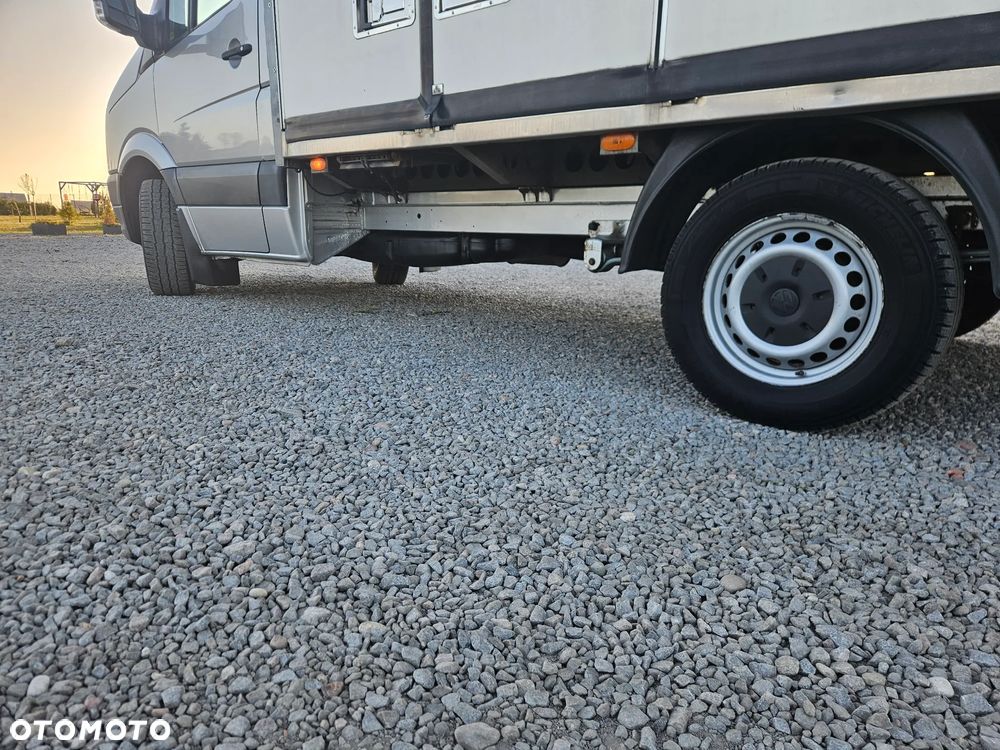 Volkswagen Crafter - 11