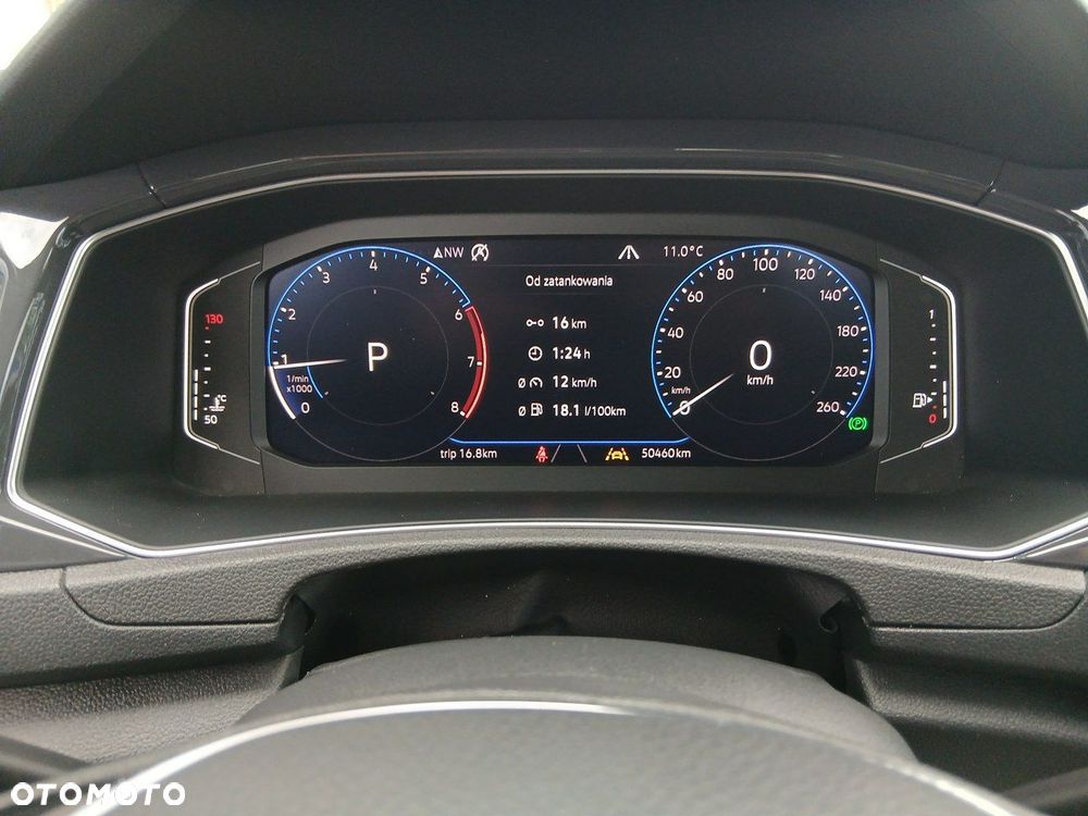 Volkswagen T-Roc - 23