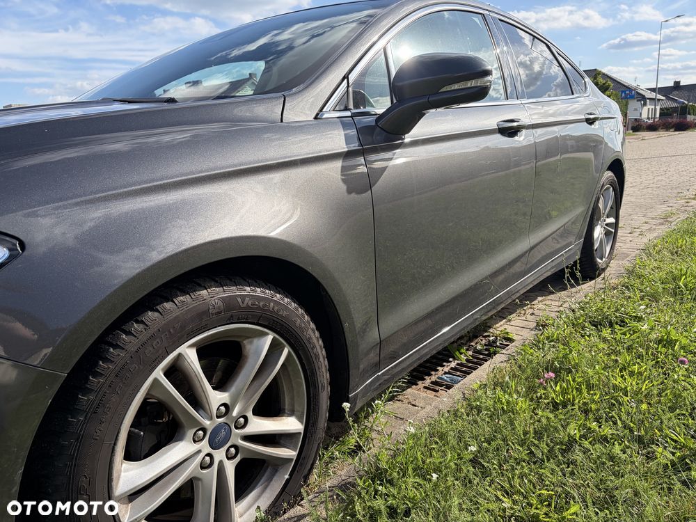 Ford Mondeo - 7