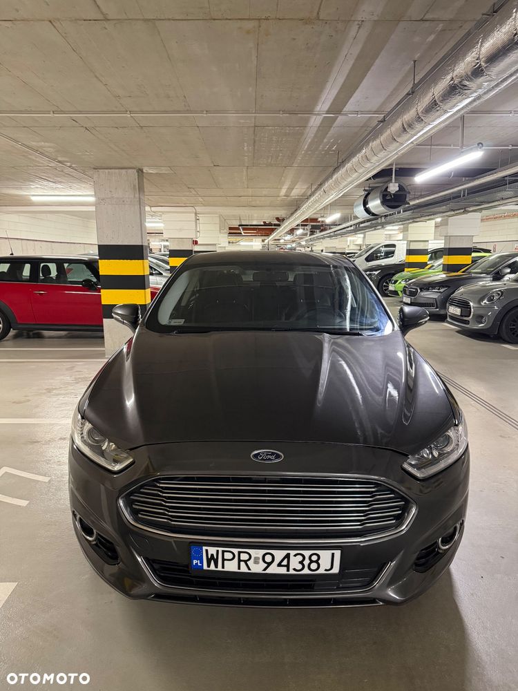 Ford Fusion 2016 photo 2