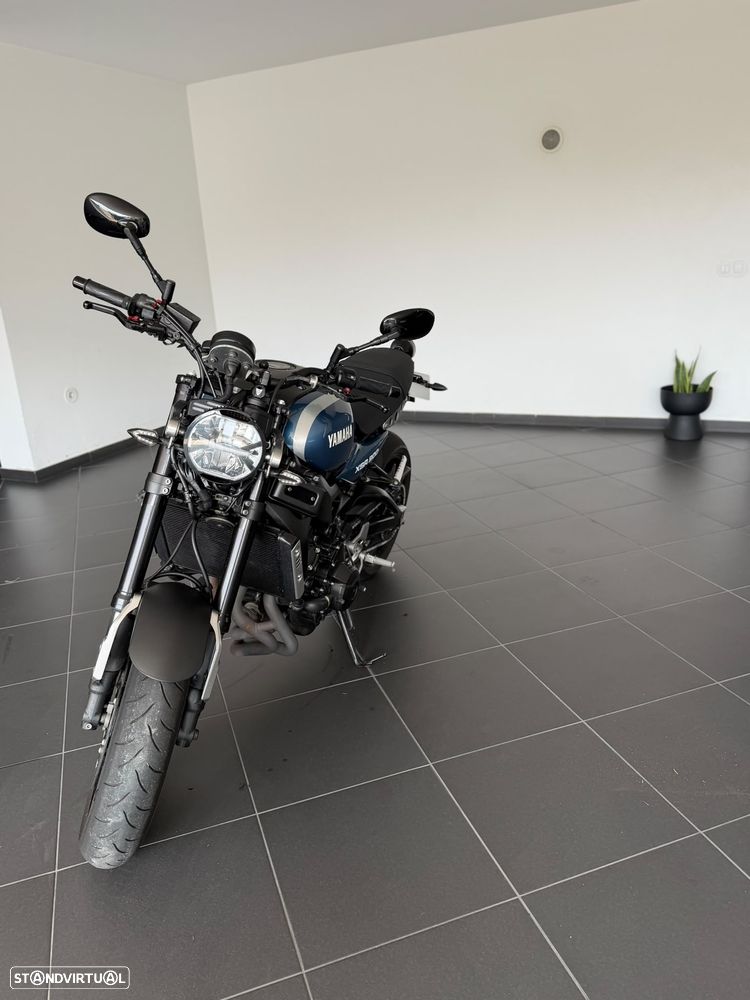 Yamaha XSR 900 - 1