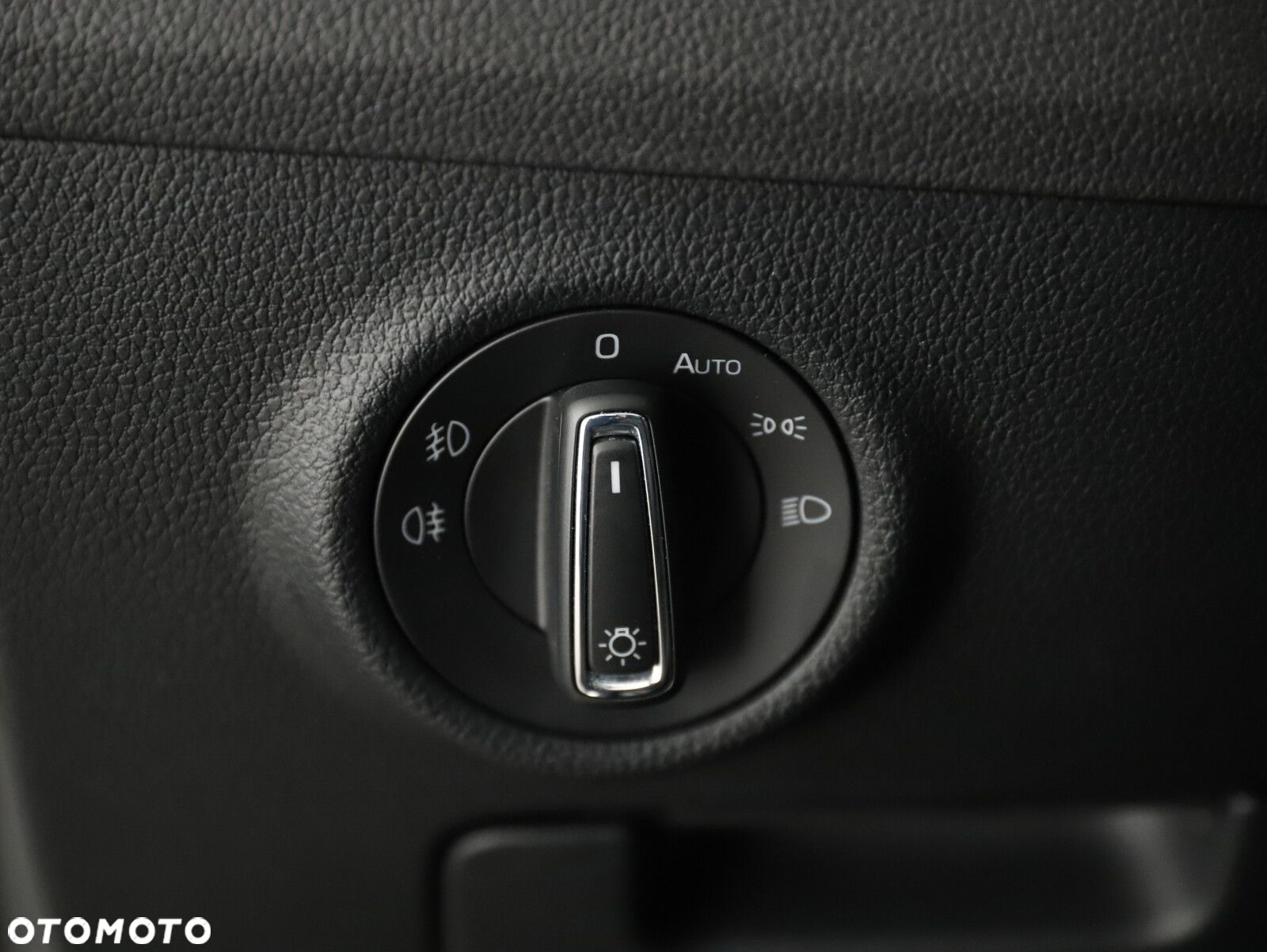 Skoda Superb 2.0 TDI SCR L&K DSG - 24