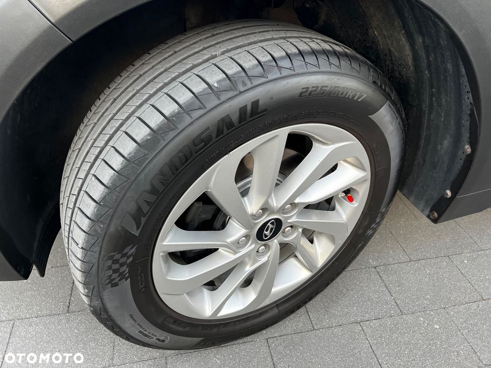 Hyundai Tucson blue 1.6 GDi 2WD Navi - 33