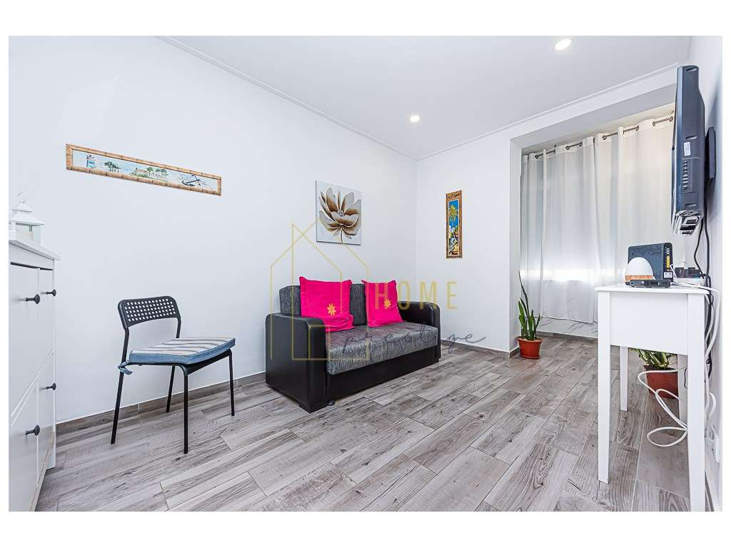 Apartamento T1 Totalmente Remodelado - Grande imagem: 2/14