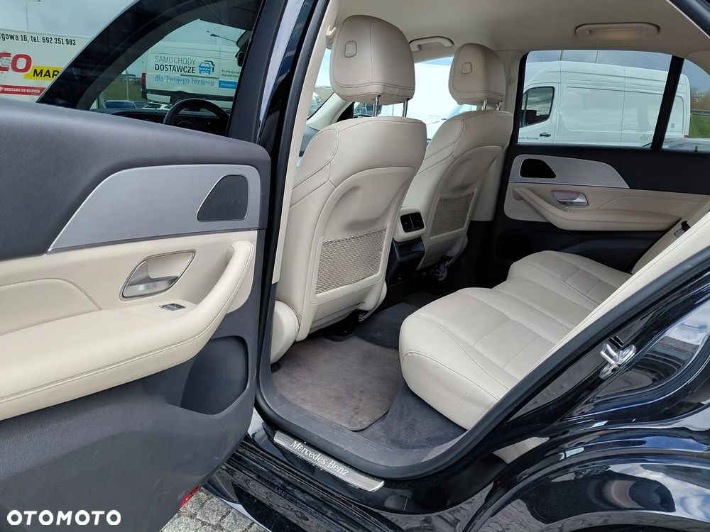 Mercedes-Benz GLE 300 d 4Matic 9G-TRONIC AMG Line - 30