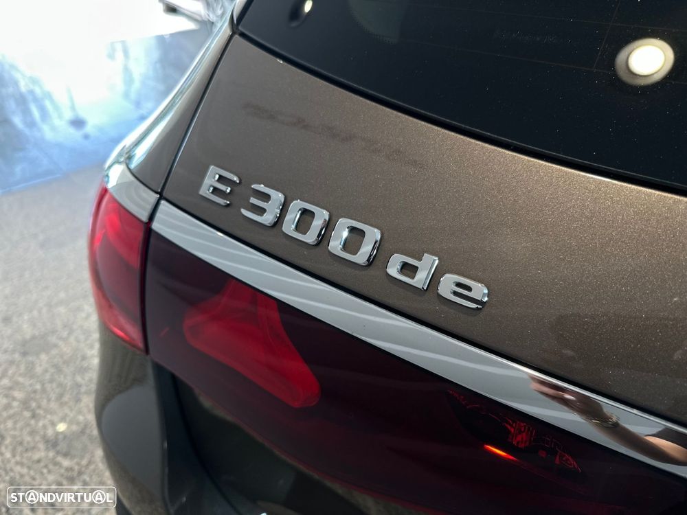 Mercedes-Benz E 300 de 4Matic All-Terrain - 43