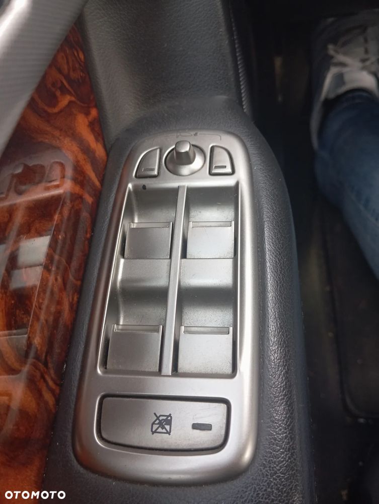 Jaguar XF 3.0 V6 Luxury - 10