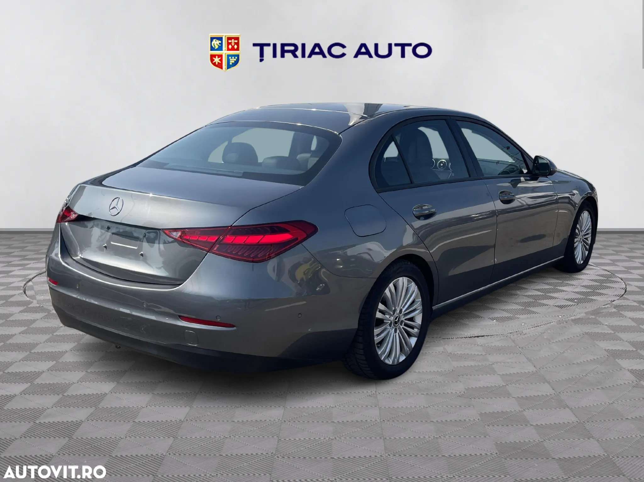 Mercedes-Benz C - 5