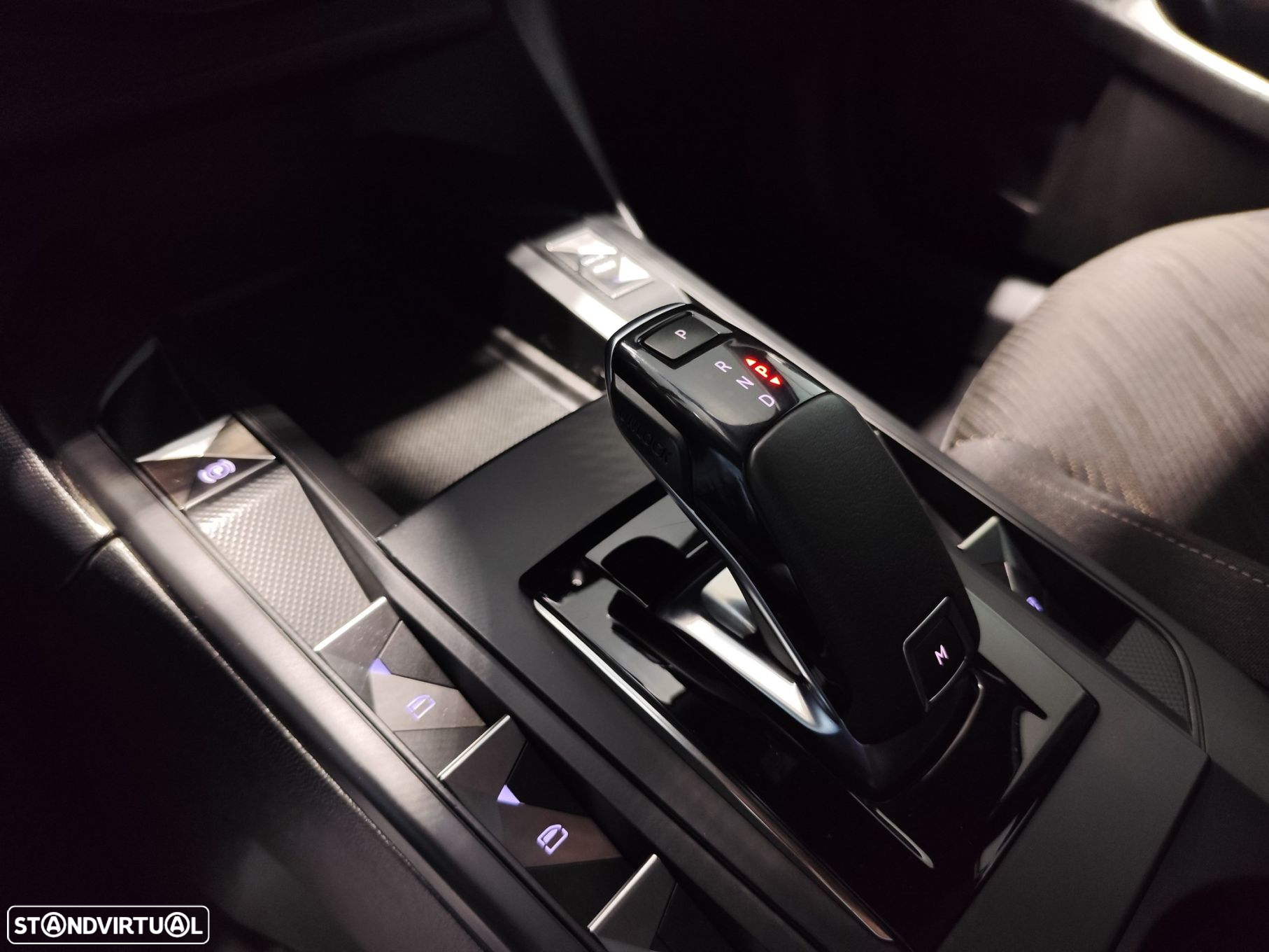DS DS3 Crossback 1.2 PureTech So Chic EAT8 - 18