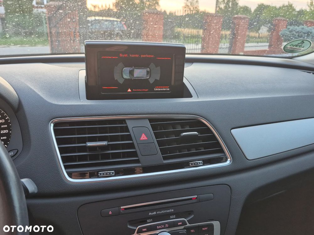 Audi Q3 2.0 TDI sport - 23
