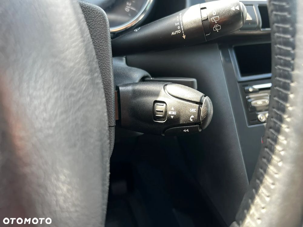 Peugeot 3008 - 19