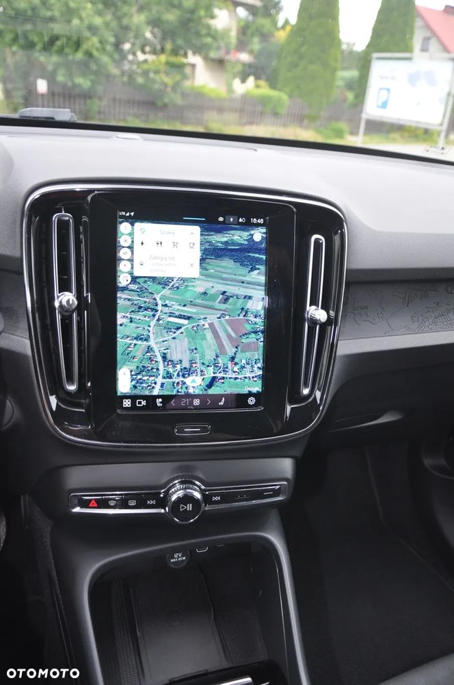 Volvo XC 40 Recharge Plus - 21