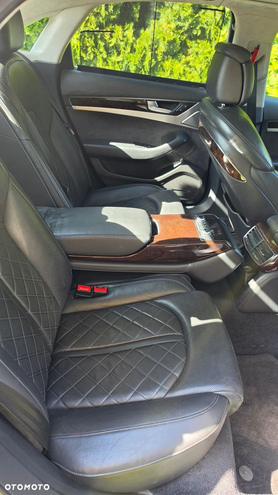 Audi A8 4.2 TDI DPF quattro tiptronic - 28