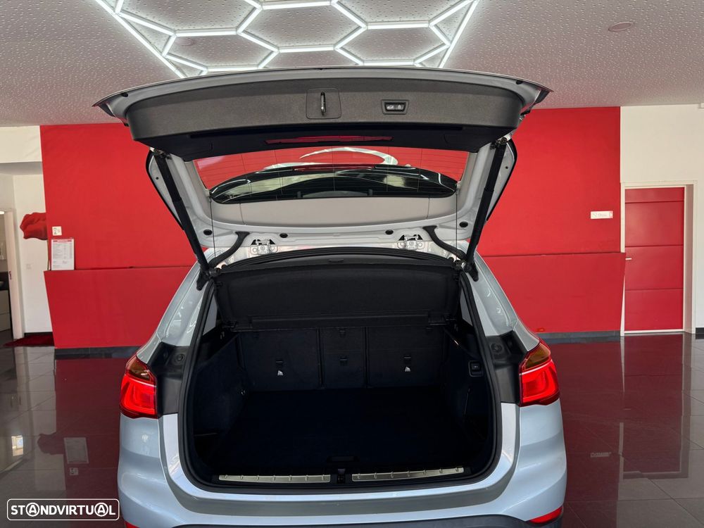 BMW X1 18 d sDrive Auto xLine - 5