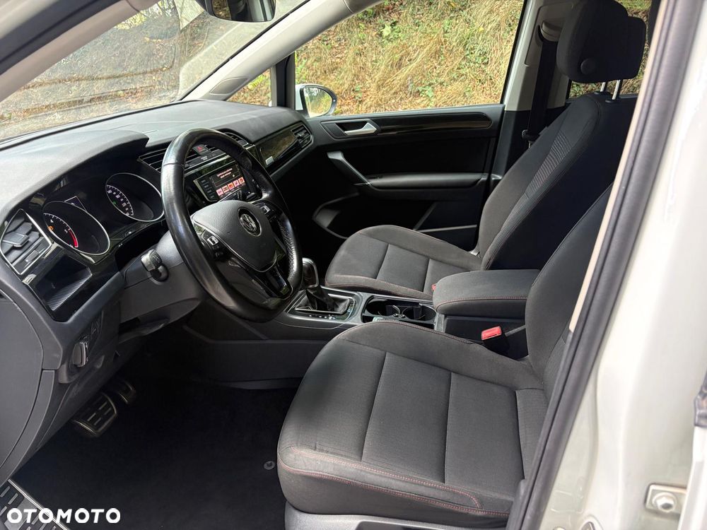Volkswagen Touran 2.0 TDI SCR (BlueMotion Technology) DSG SOUND - 32