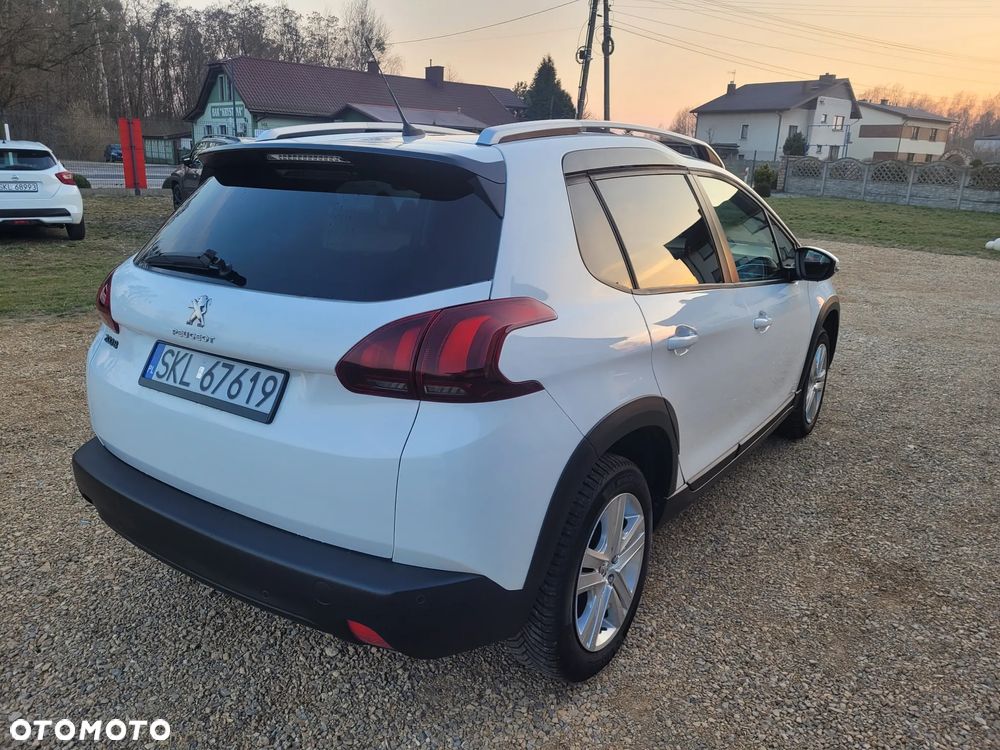 Peugeot 2008 PureTech 82 Signature - 3