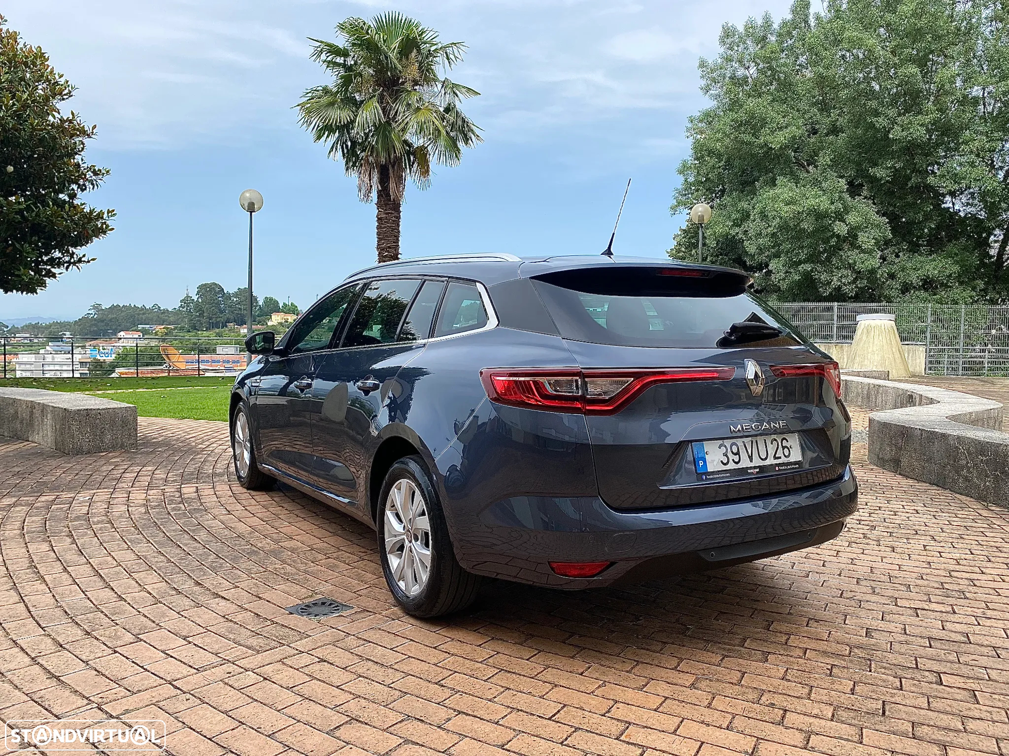 Renault Mégane Sport Tourer 1.5 Blue dCi Limited - 4