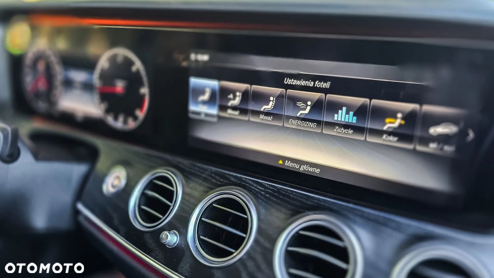 Mercedes-Benz Klasa E - 30