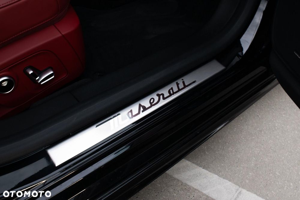 Maserati Quattroporte S Q4 GranSport - 26