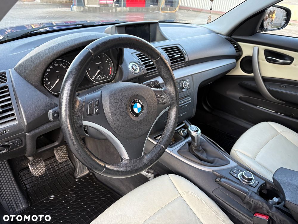 BMW Seria 1 - 11