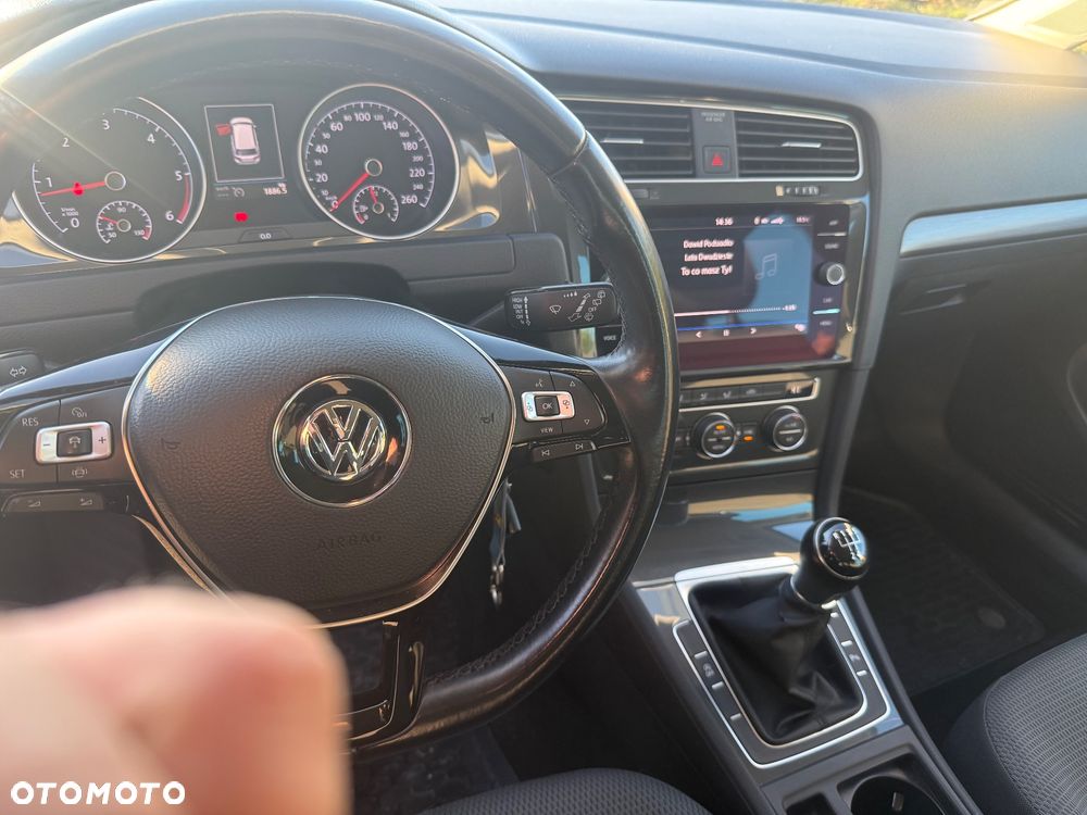 Volkswagen Golf VII 1.6 TDI BMT Comfortline - 14