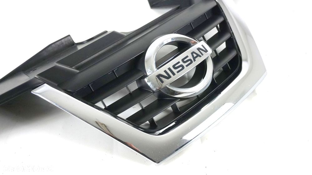 ATRAPA PRZÓD GRILL GRIL CHROM ZNACZEK NISSAN JUKE I F15 10-14 62070-1KA6A - 3
